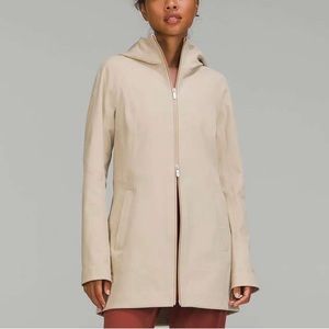 Lululemon Repel Shell Rain Jacket in Trench size 8